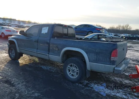 2001 Dodge Dakota Slt/Sport from USA, damaged, VIN 1B7GG22N31S163830